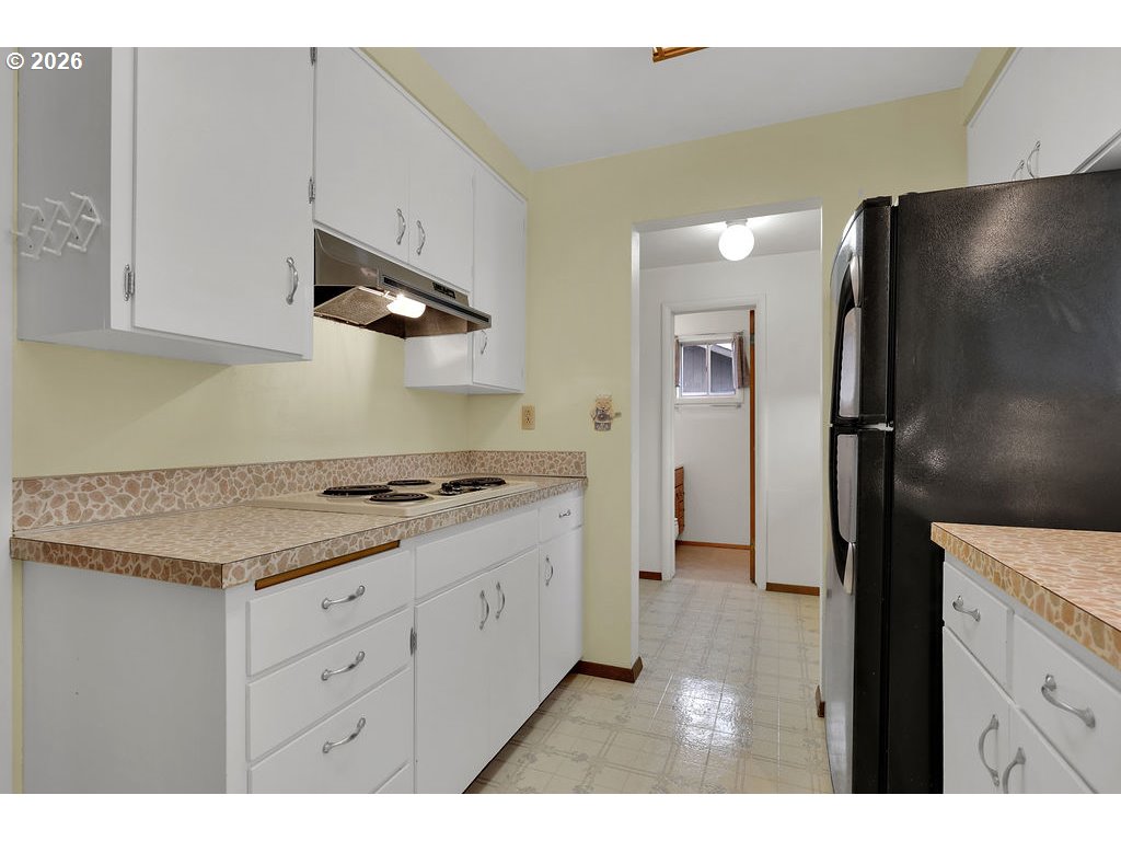 117 Allen Avenue Springfield, OR 97477 - Photo 21 of 43