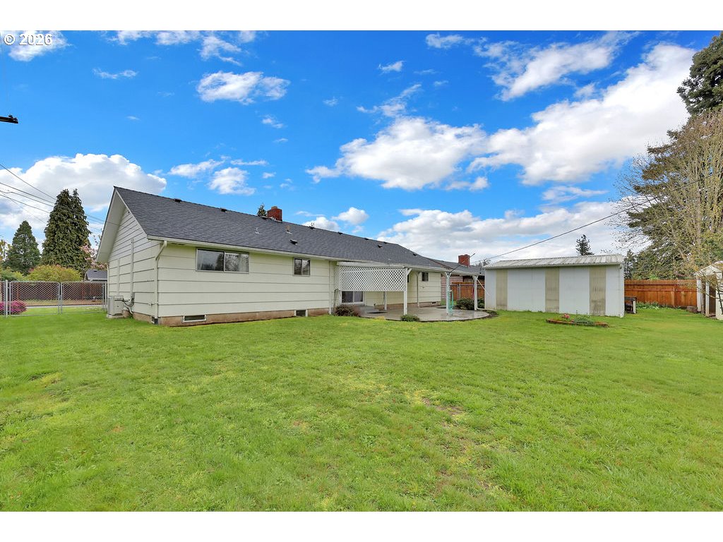 117 Allen Avenue Springfield, OR 97477 - Photo 31 of 43