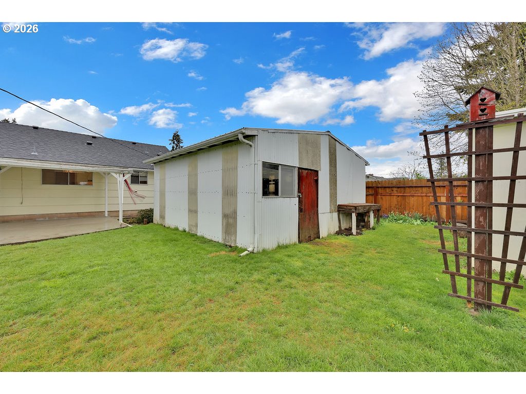 117 Allen Avenue Springfield, OR 97477 - Photo 37 of 43 Shed