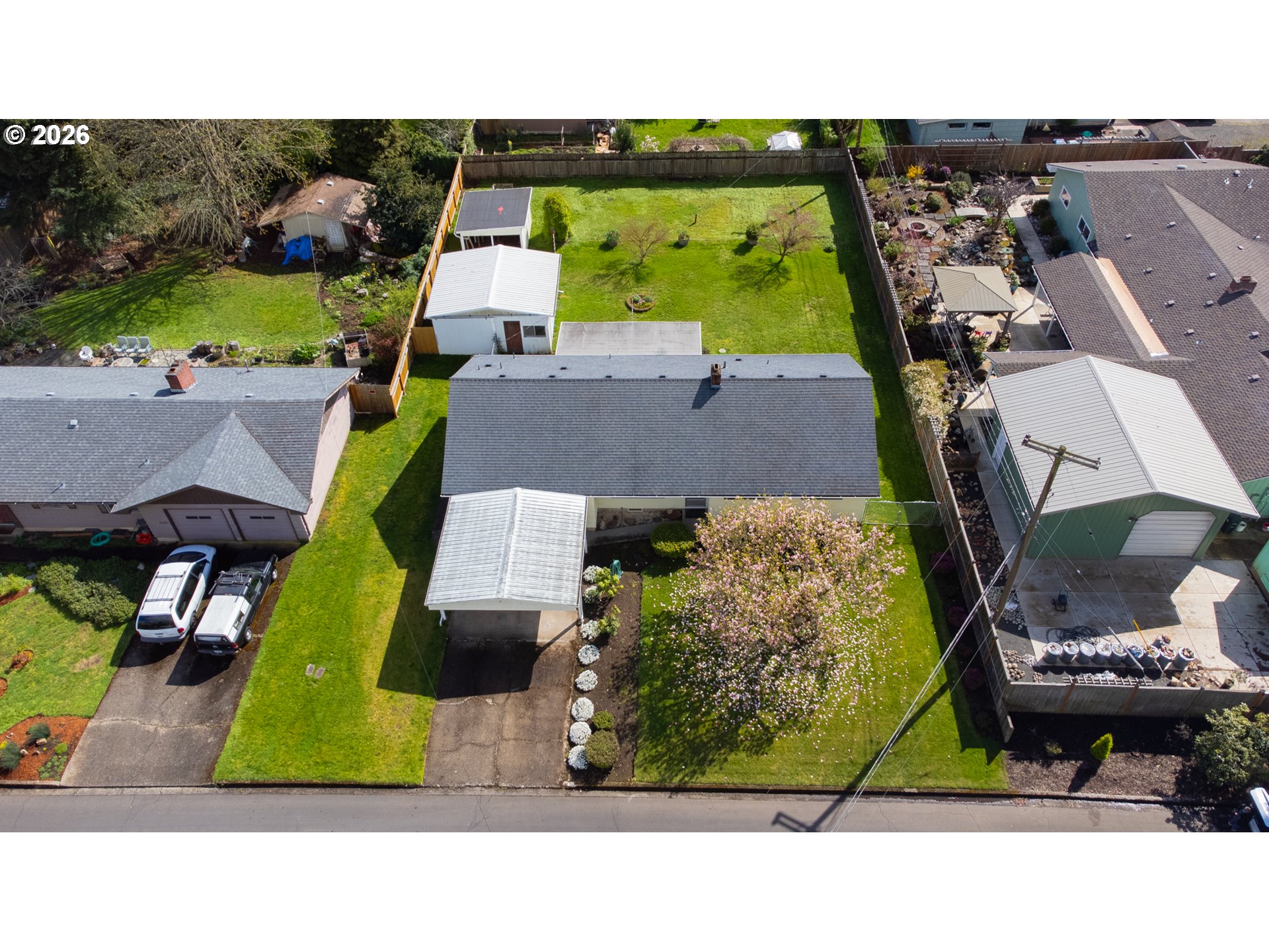 117 Allen Avenue Springfield, OR 97477 - Photo 40 of 43