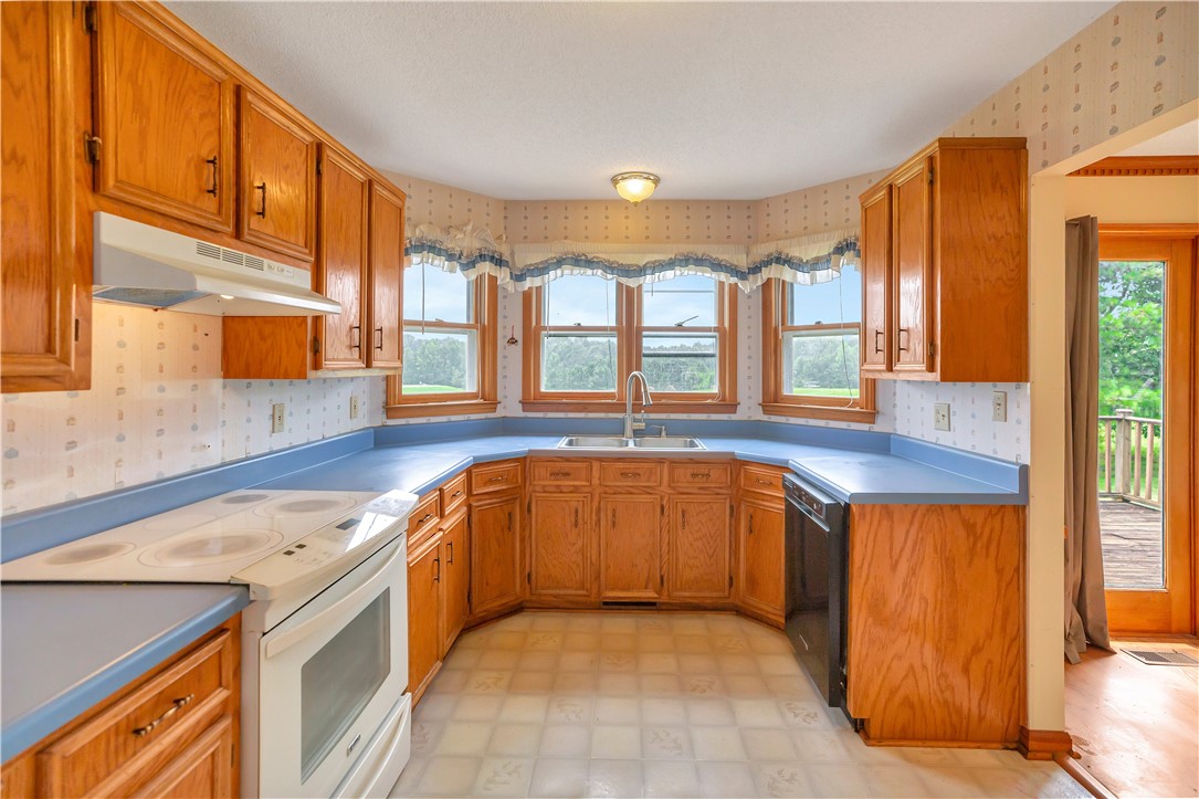 154 Brookbend Road Central, SC 29630 - Photo 17 of 41