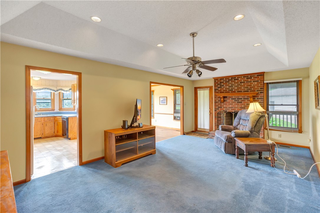 154 Brookbend Road Central, SC 29630 - Photo 8 of 41