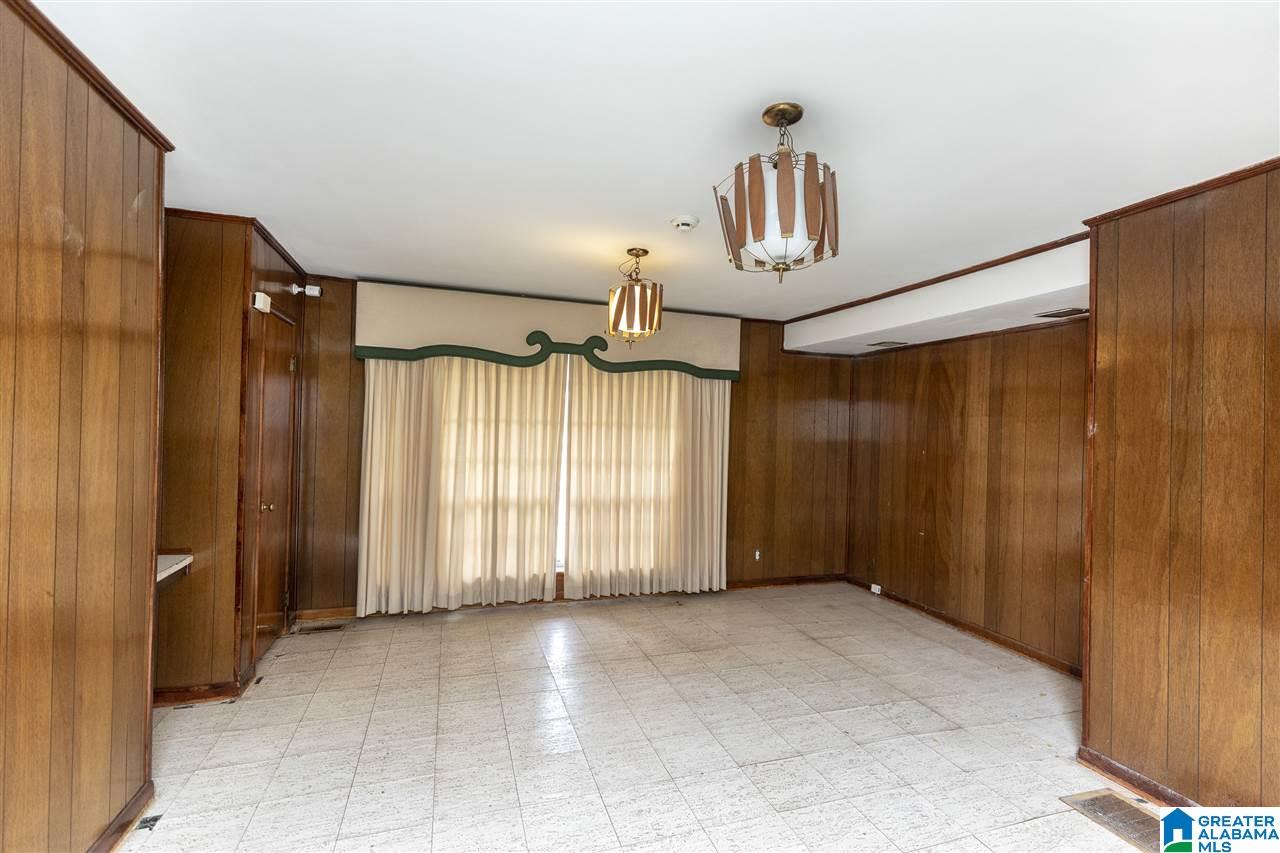815 Dandridge Road Birmingham, AL 35221 - Photo 6 of 35