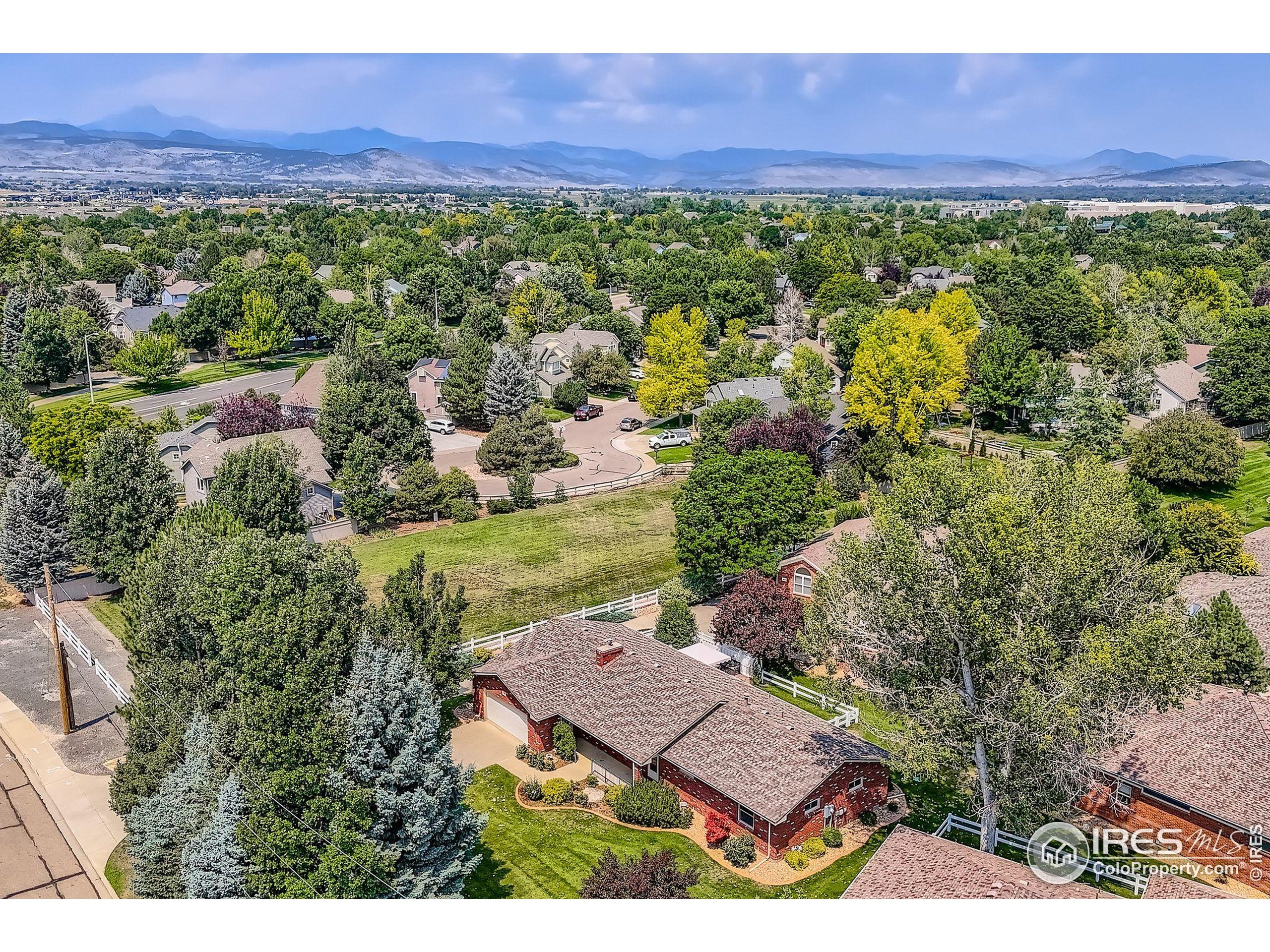 3600 Quail Road Longmont, CO 80503 - Photo 5 of 39 a view of a yard with an outdoor space