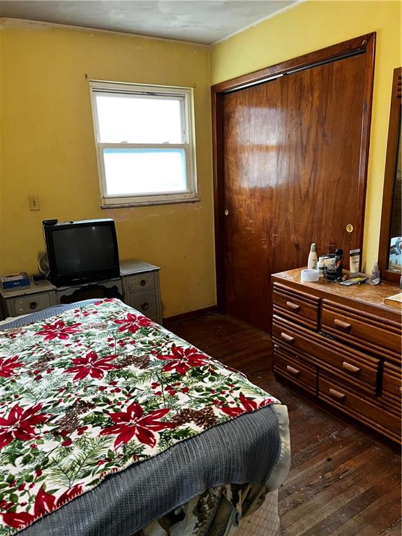 343 Vanderbilt Road Connellsville, PA 15425 - Photo 32 of 33 Primary bedroom