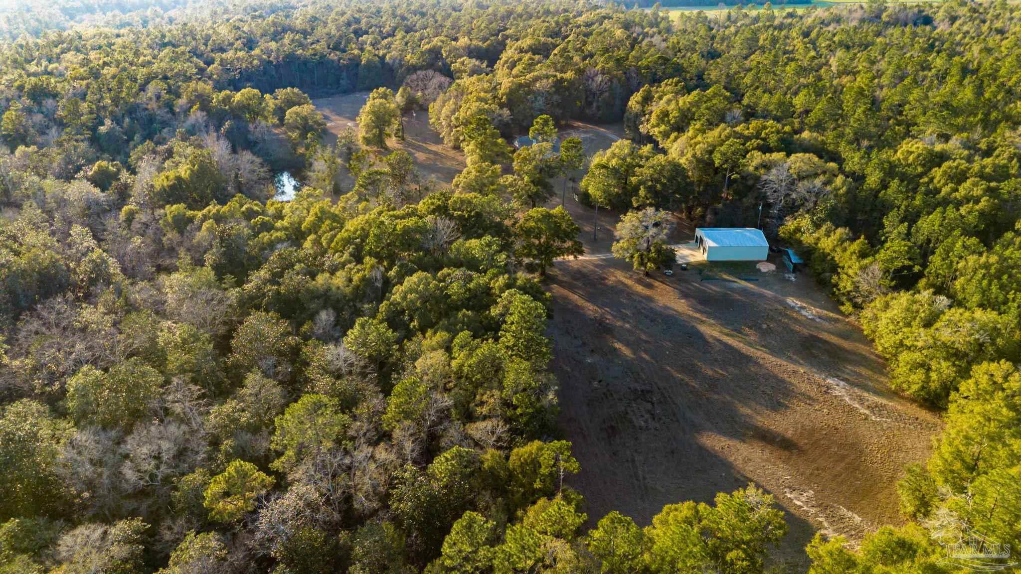 5150-5172 Siripon Road Milton, FL 32570 - Photo 50 of 54 a view of a city