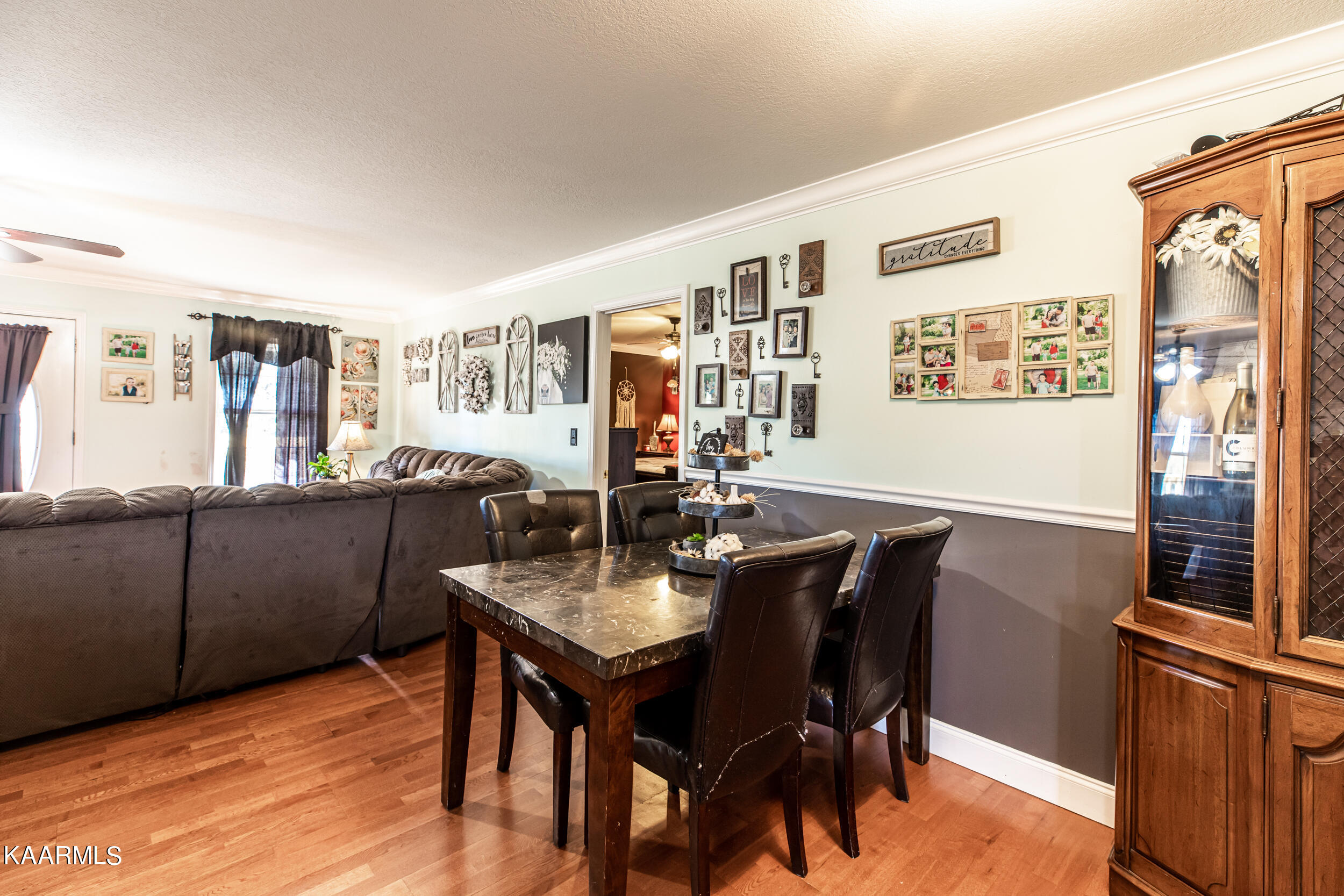 2813 Pinecrest Road Jacksboro, TN 37757 - Photo 13 of 34 Dining area