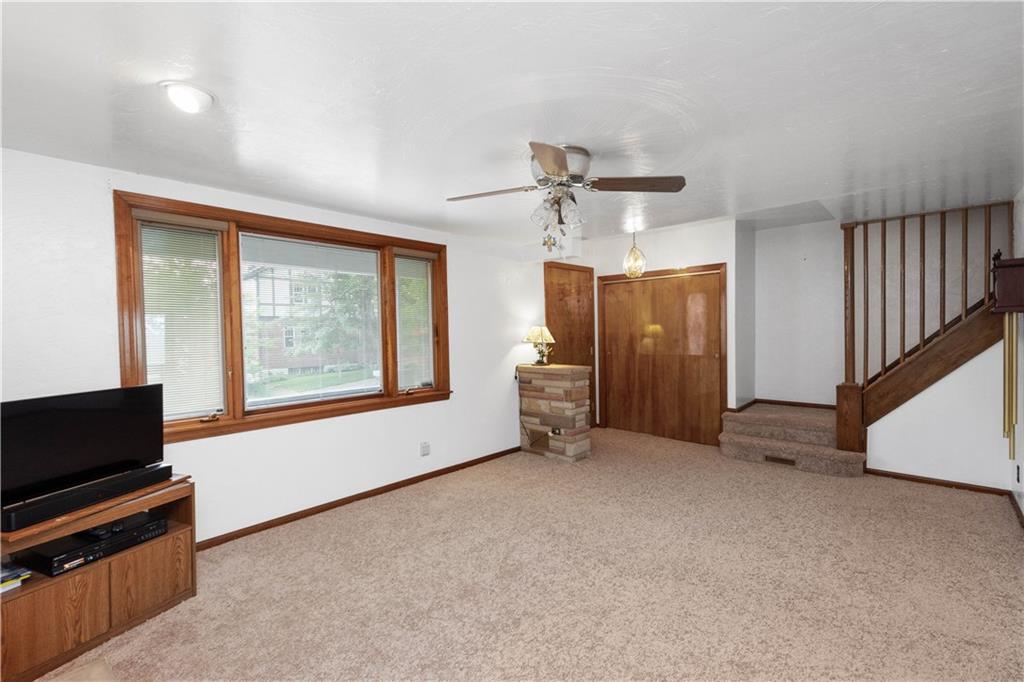 203 Hornaday Road Pittsburgh, PA 15210 - Photo 7 of 28 Gallery Image 7