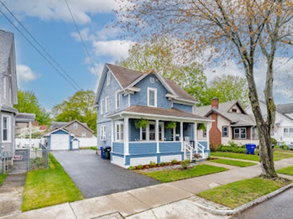 66 Sunapee Street Springfield, MA 01108 - Photo 4 of 39 Gallery Image 4