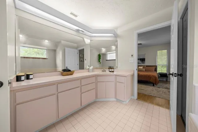 $349,900 | 3520 Northwest 46th Terrace, Gainesville, FL 32606