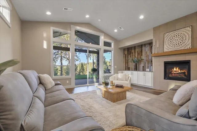 $1,350,000 | 6815 South Wilcox Lane, Spokane, WA 99206