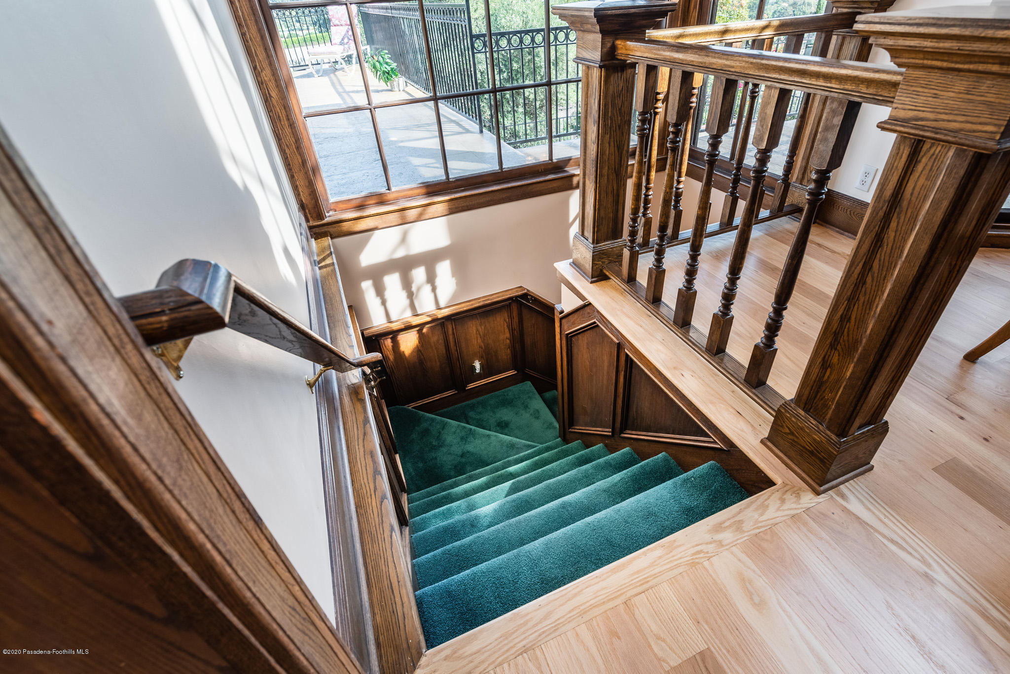 150 Sequoia Drive Pasadena, CA 91105 - Photo 28 of 53 a view of an entryway with sitting area