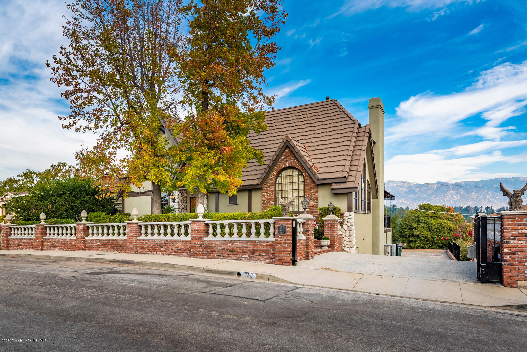 150 Sequoia Drive Pasadena, CA 91105 - Photo 48 of 53 a view of a street in front of a building