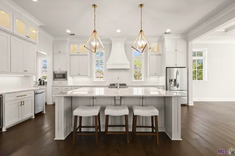 $1,029,000 | 4853 Inniswold Oaks Drive, Baton Rouge, LA 70809