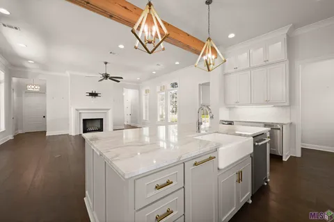 $1,029,000 | 4853 Inniswold Oaks Drive, Baton Rouge, LA 70809