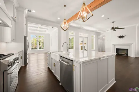 $1,029,000 | 4853 Inniswold Oaks Drive, Baton Rouge, LA 70809