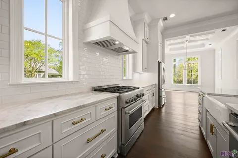 $1,029,000 | 4853 Inniswold Oaks Drive, Baton Rouge, LA 70809