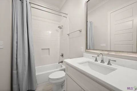 $1,029,000 | 4853 Inniswold Oaks Drive, Baton Rouge, LA 70809