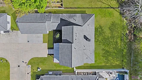 $1,029,000 | 4853 Inniswold Oaks Drive, Baton Rouge, LA 70809