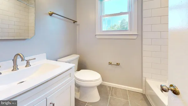 $3,995 | 4603 Kling Drive, Alexandria, VA 22312
