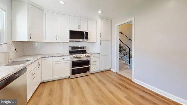 $3,995 | 4603 Kling Drive, Alexandria, VA 22312