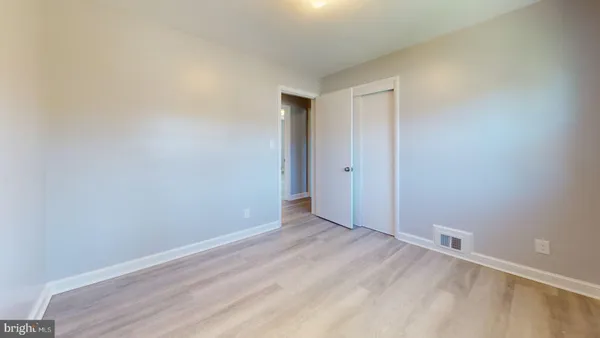 $3,995 | 4603 Kling Drive, Alexandria, VA 22312