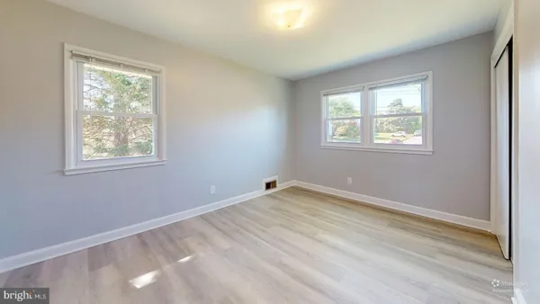 $3,995 | 4603 Kling Drive, Alexandria, VA 22312