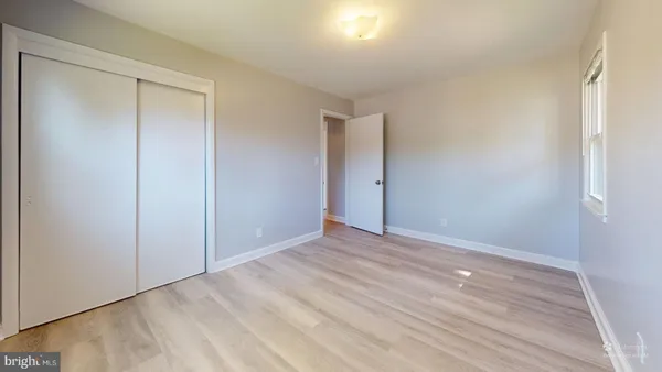 $3,995 | 4603 Kling Drive, Alexandria, VA 22312