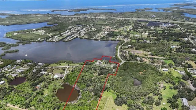 $2,700,000 | 1460 Bayshore Drive, Terra Ceia, FL 34250