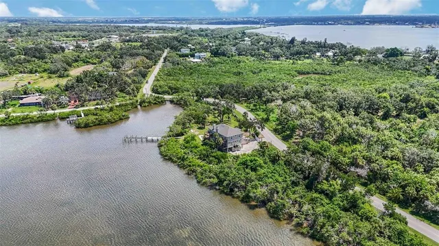 $2,700,000 | 1460 Bayshore Drive, Terra Ceia, FL 34250