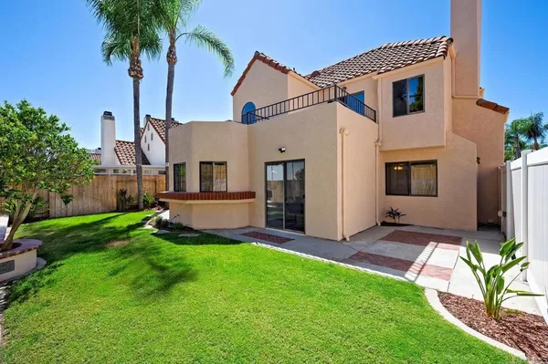 $899,000 | 1948 Villa Del Dios, Escondido, CA 92029
