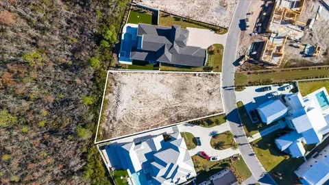 view of balcony with wooden floor