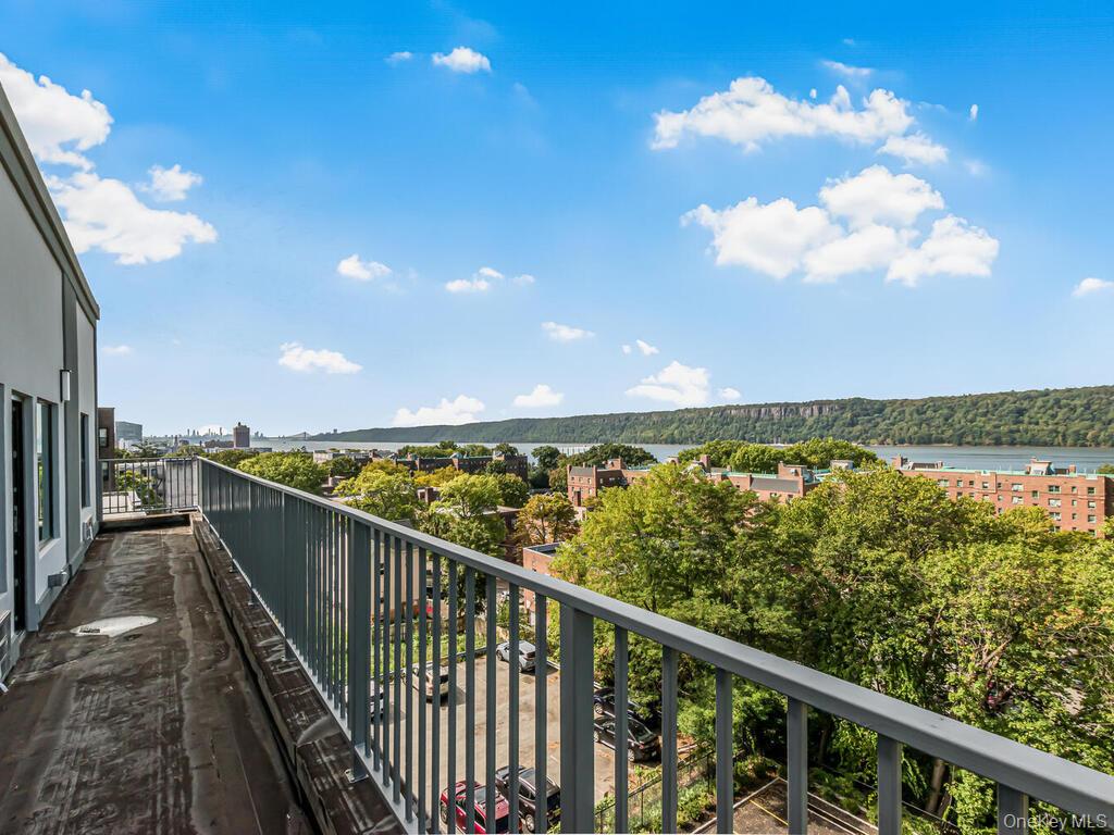 409 Warburton Avenue, Unit 5A Yonkers, NY 10701 - Photo 9 of 13 View of balcony