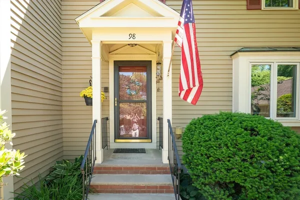 $625,000 | 98 Village Post Road, Unit 98, Danvers, MA 01923