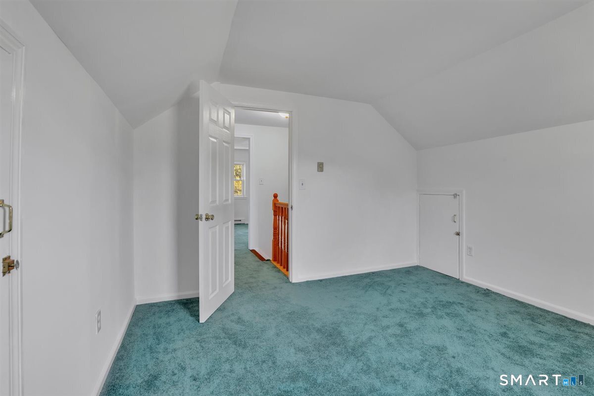 57 Vineyard Road North Haven, CT 06473 - Photo 31 of 35