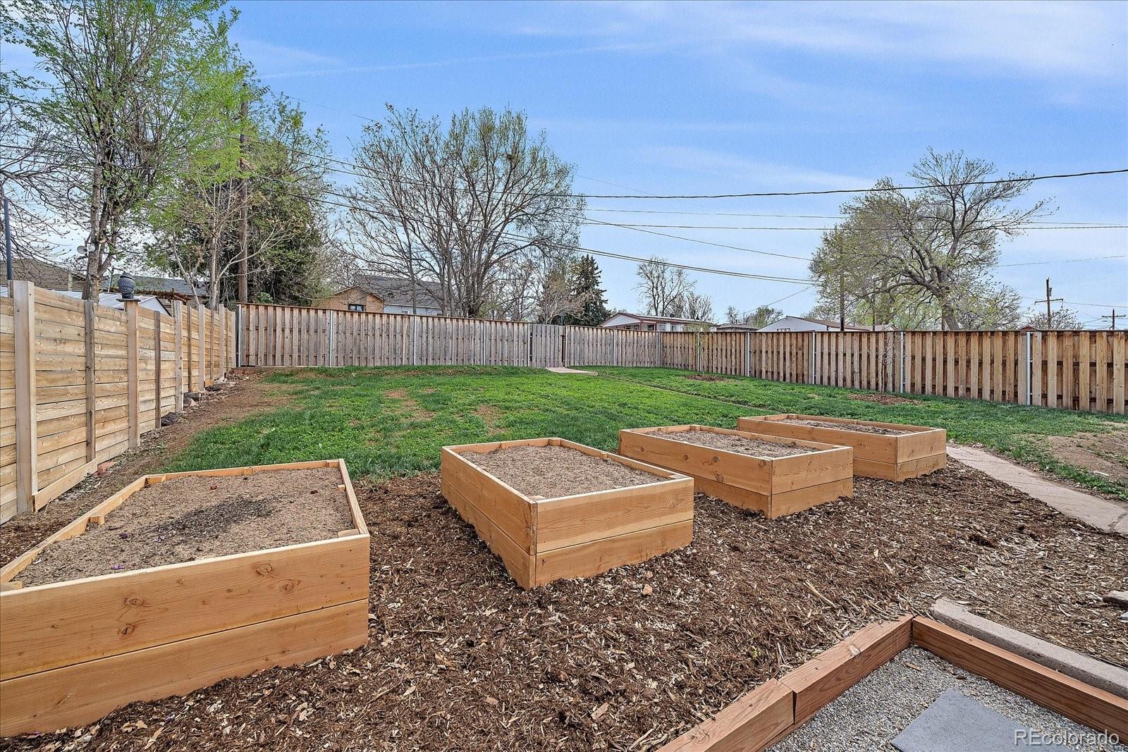 49 Bryant Way Denver, CO 80219 - Photo 30 of 34