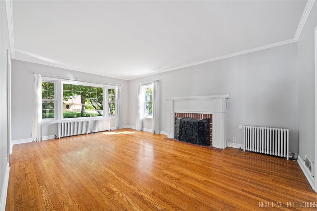 1222 James Street Geneva, IL 60134 - Photo 7 of 50