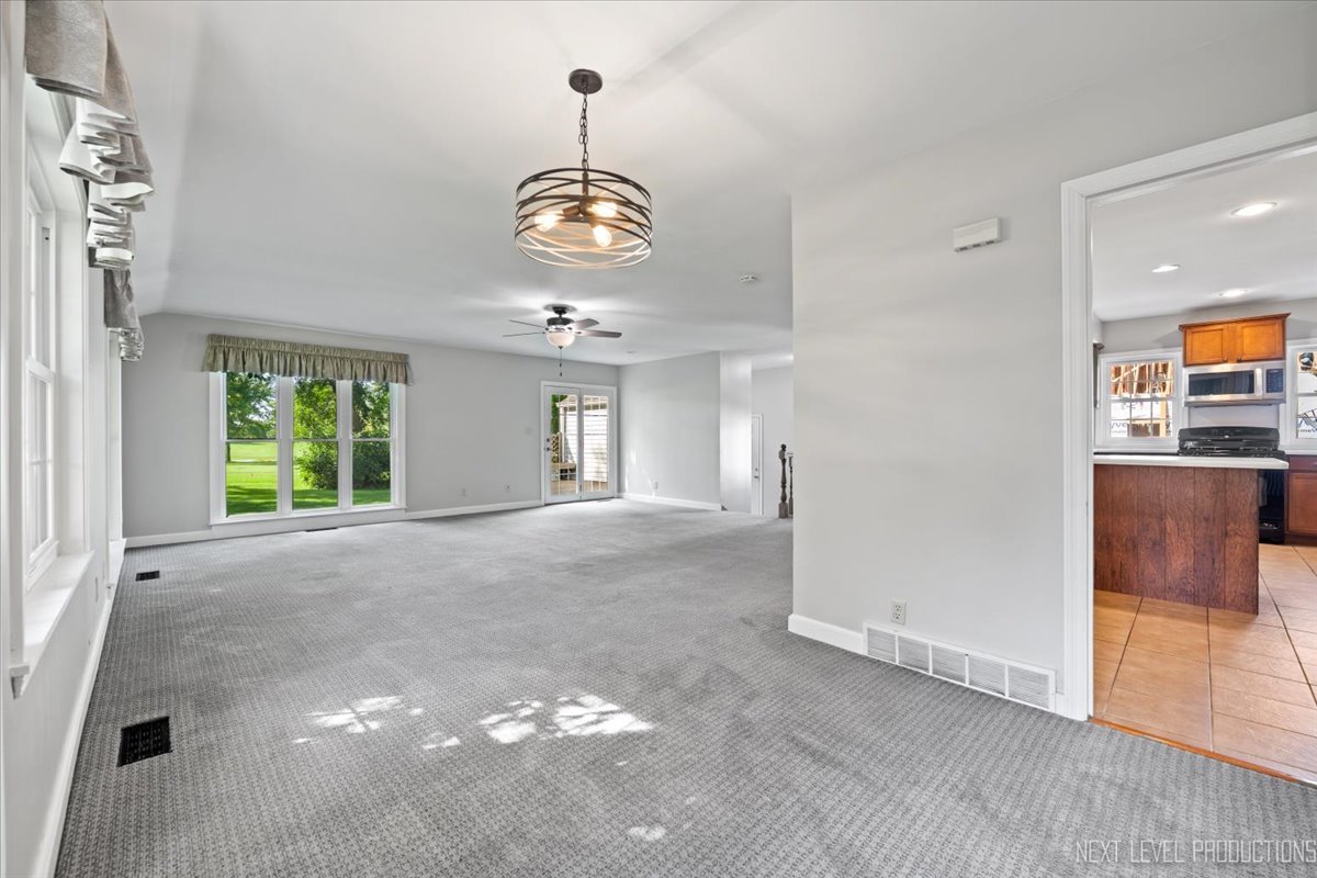 1222 James Street Geneva, IL 60134 - Photo 9 of 50