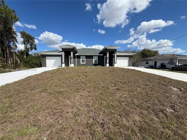 $2,000 | 721 Ivan Avenue South, Unit 721, Lehigh Acres, FL 33973