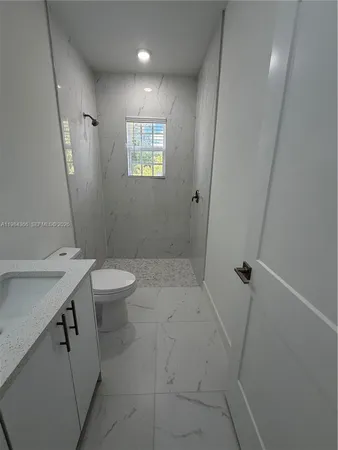 $2,000 | 721 Ivan Avenue South, Unit 721, Lehigh Acres, FL 33973