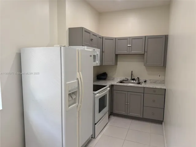 $3,850 | 12800 Southwest 222nd Street, Miami, FL 33170