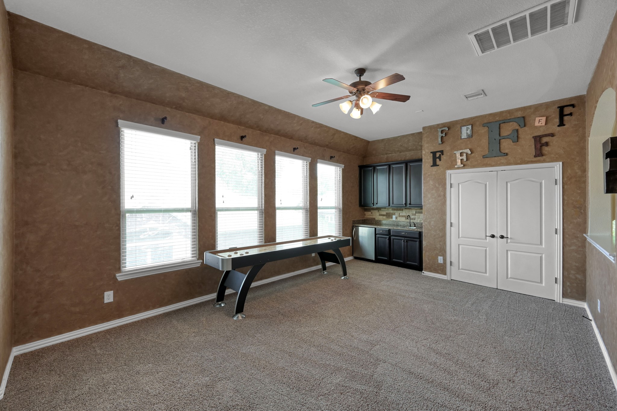 2033 Brodie Lane Conroe, TX 77301 - Photo 27 of 42