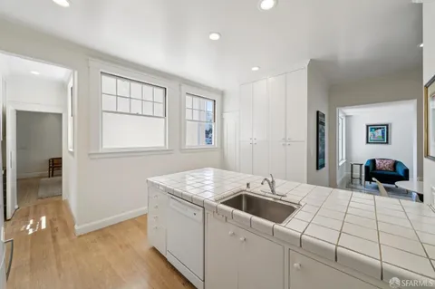 $2,995,000 | 1127 Greenwich Street, San Francisco, CA 94109