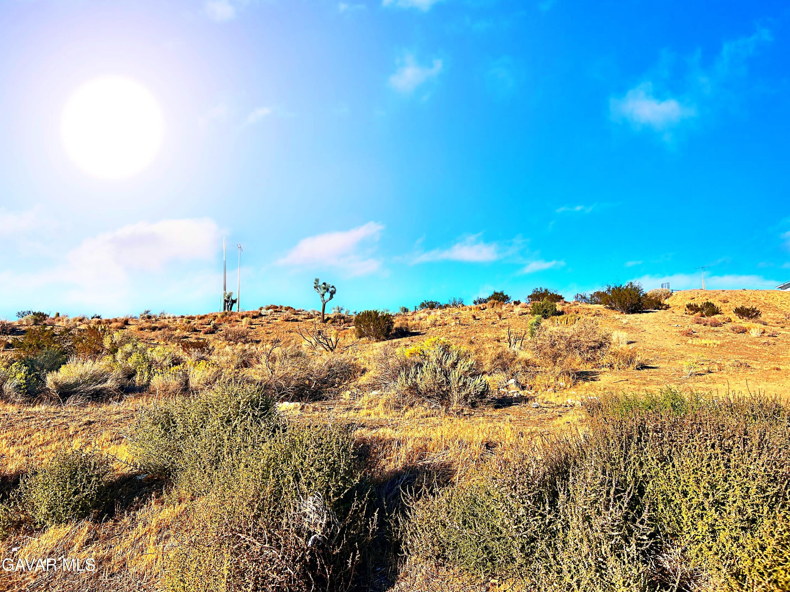 Vac/barrel Spring Road Palmdale, CA 93552 - Photo 15 of 33 a view of city and ocean