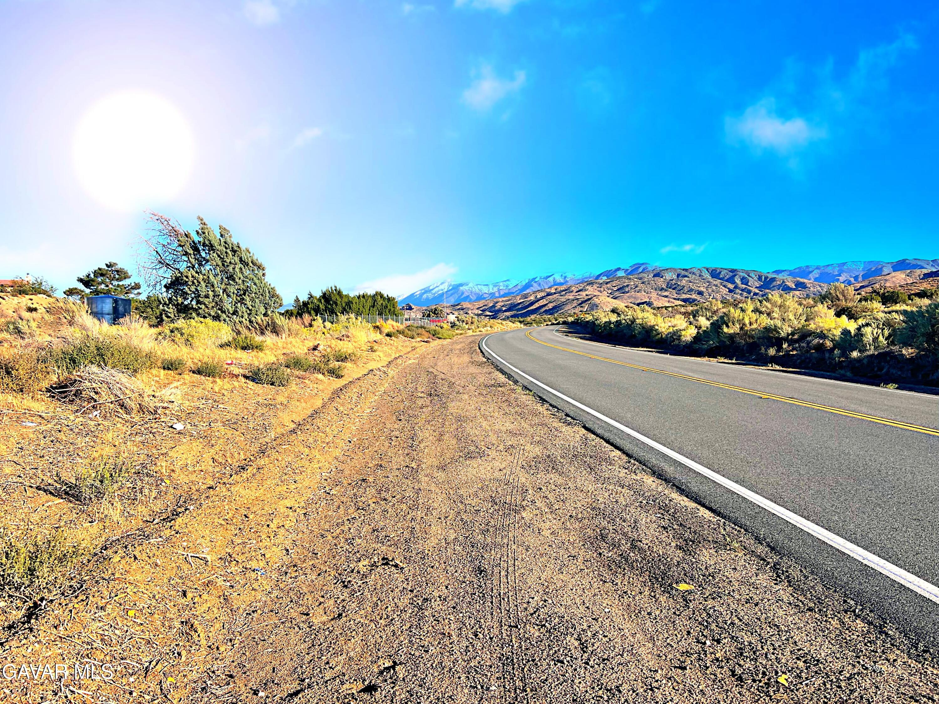 Vac/barrel Spring Road Palmdale, CA 93552 - Photo 16 of 33 a view of a lake view