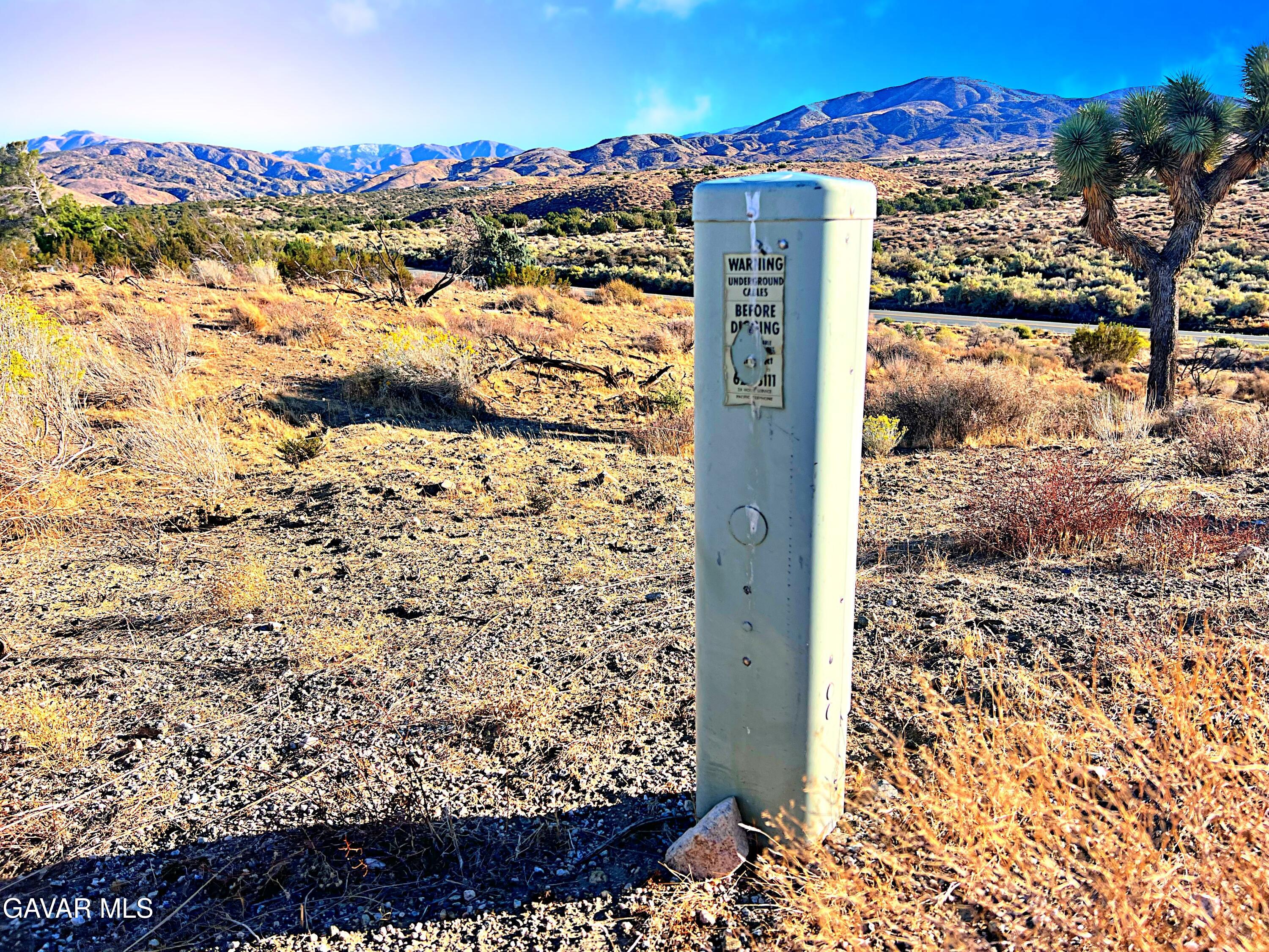 Vac/barrel Spring Road Palmdale, CA 93552 - Photo 20 of 33 a view of a terrace