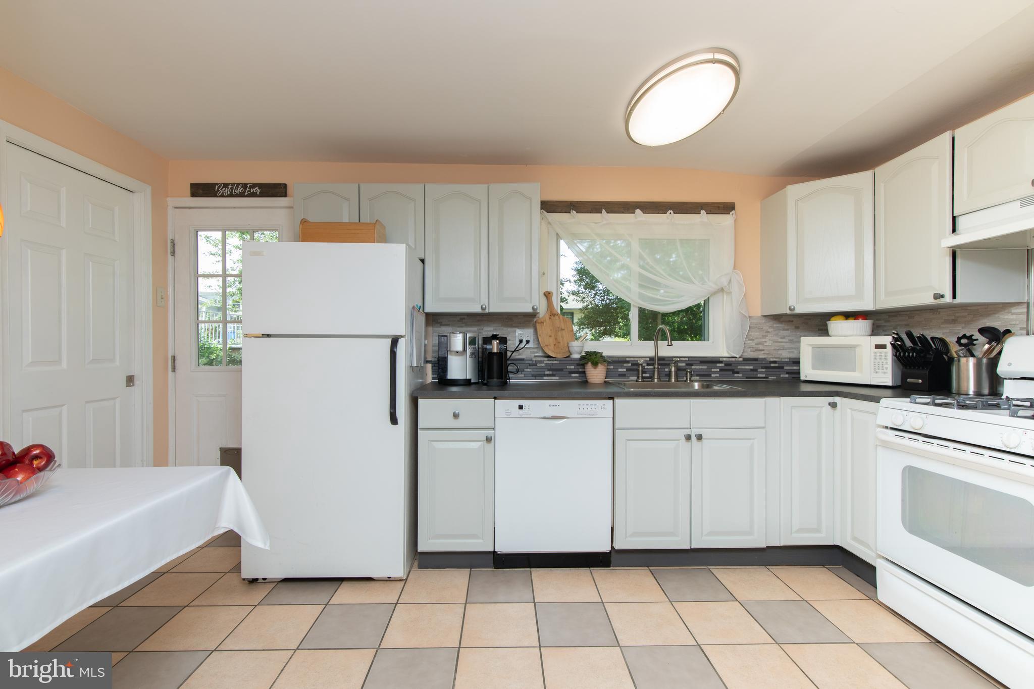 13 Wexford Road Gibbsboro, NJ 08026 - Photo 11 of 36