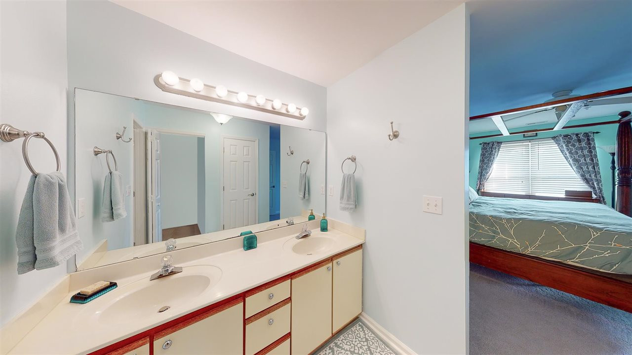 530 Springfork Drive Cary, NC 27513 - Photo 12 of 18 Dual vanity