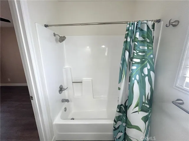 $2,100 | 3719 Oak Creek Drive, Ontario, CA 91761