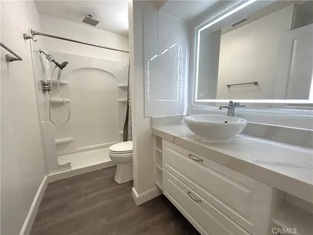 $2,100 | 3719 Oak Creek Drive, Ontario, CA 91761